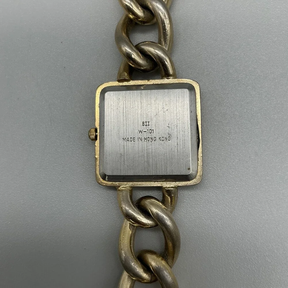 Vintage Cheval Womens Watch 27mm Square Chain Band Hong Kong New Battery 8.25